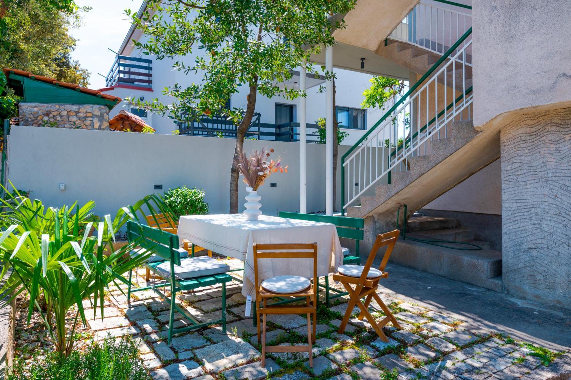 Ojra New Apartment With Seaview Шибеник Экстерьер фото